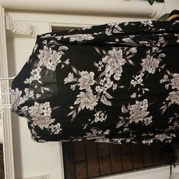 Spiritual Gangster Kimono - Picture 7 of 13